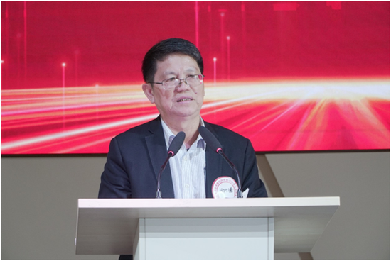 海南省宋慶齡宋耀如研究會(huì)會(huì)長陳封椿致辭。符敦孝攝